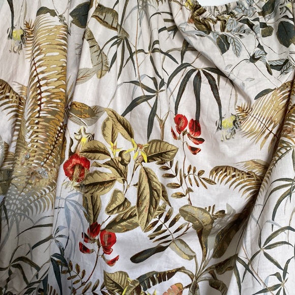 Top - Picture 4 of 4